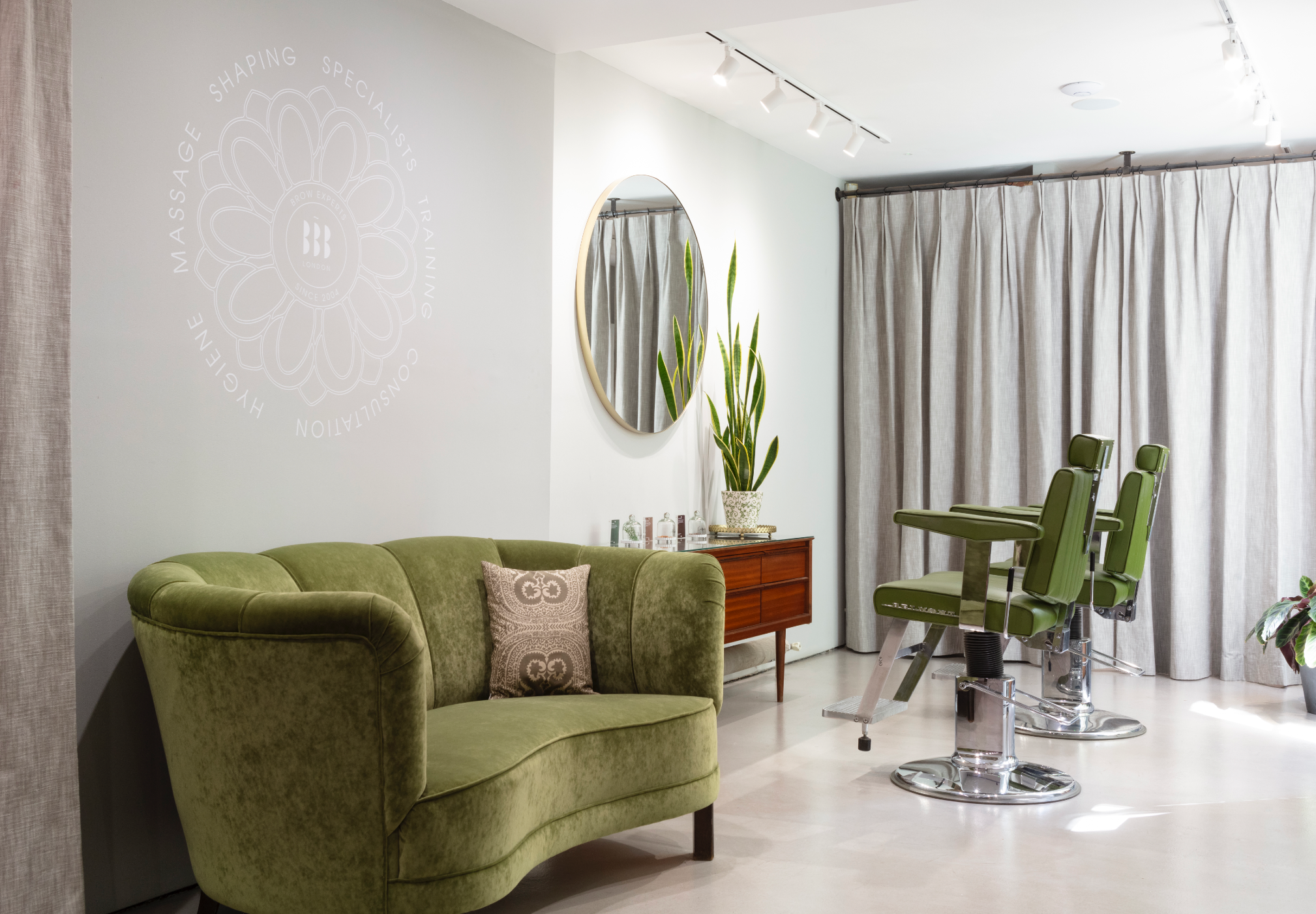 CEO CHATS: Vanita Parti, Blink Brow Bar Founder